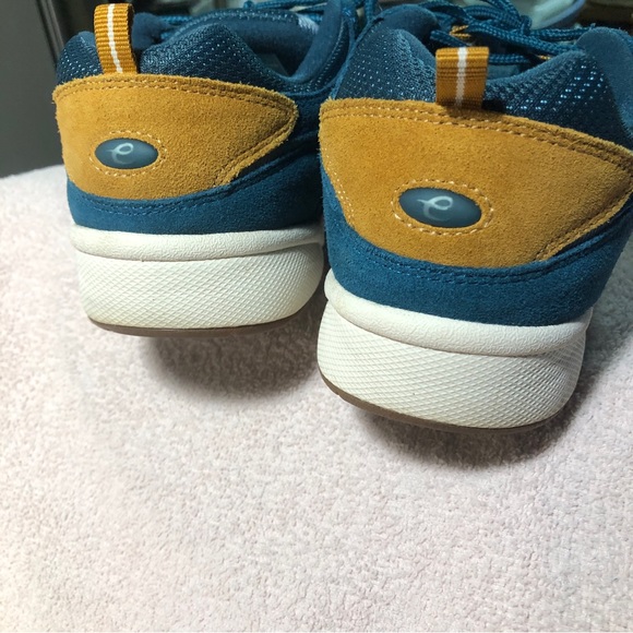 Easy Spirit 10W Seromy Walking Shoe - Picture 7 of 7